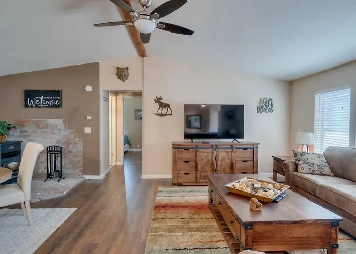 Amazing 3 Bed, 2 Bath Between Flagstaff & Sedona Chalet